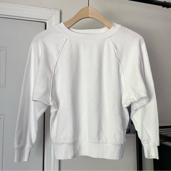 suzie kondi Sweaters - SUZIE KONDI white cotton terry knit raglan batwing dolman boxy cropped pullover